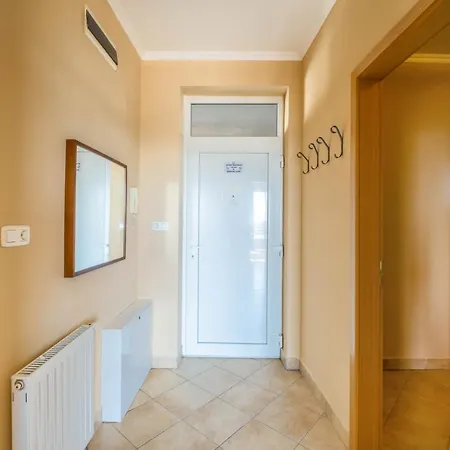 Myflat Club 218 Panorama Wellness Apartment *