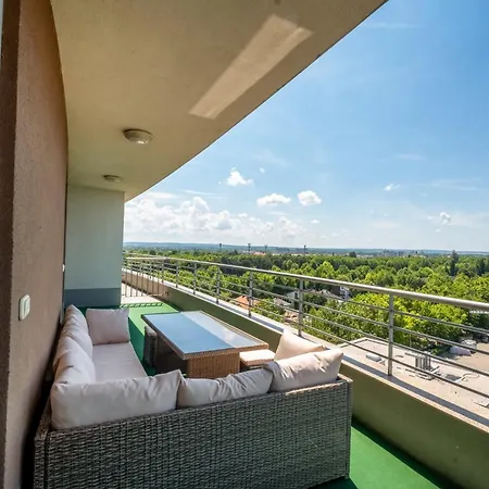 Myflat Club 218 Panorama Wellness *