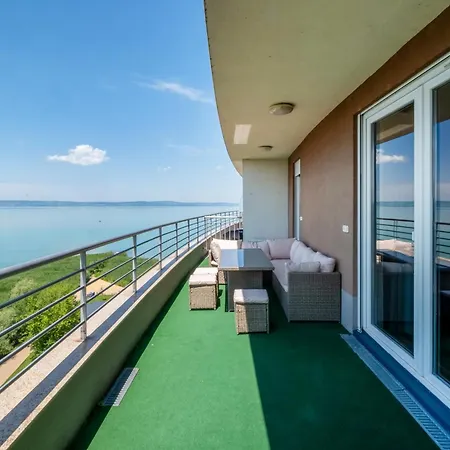 Myflat Club 218 Panorama Wellness Διαμέρισμα