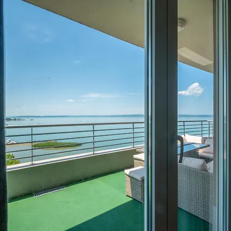 Myflat Club 218 Panorama Wellness Apartment Siofok