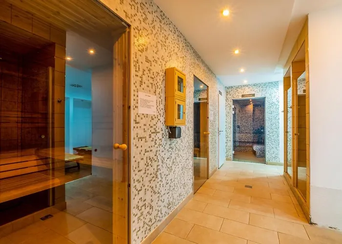 Myflat Club 218 Panorama Wellness アパート